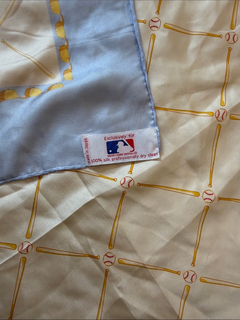 Major League Baseball 100% silk scarf